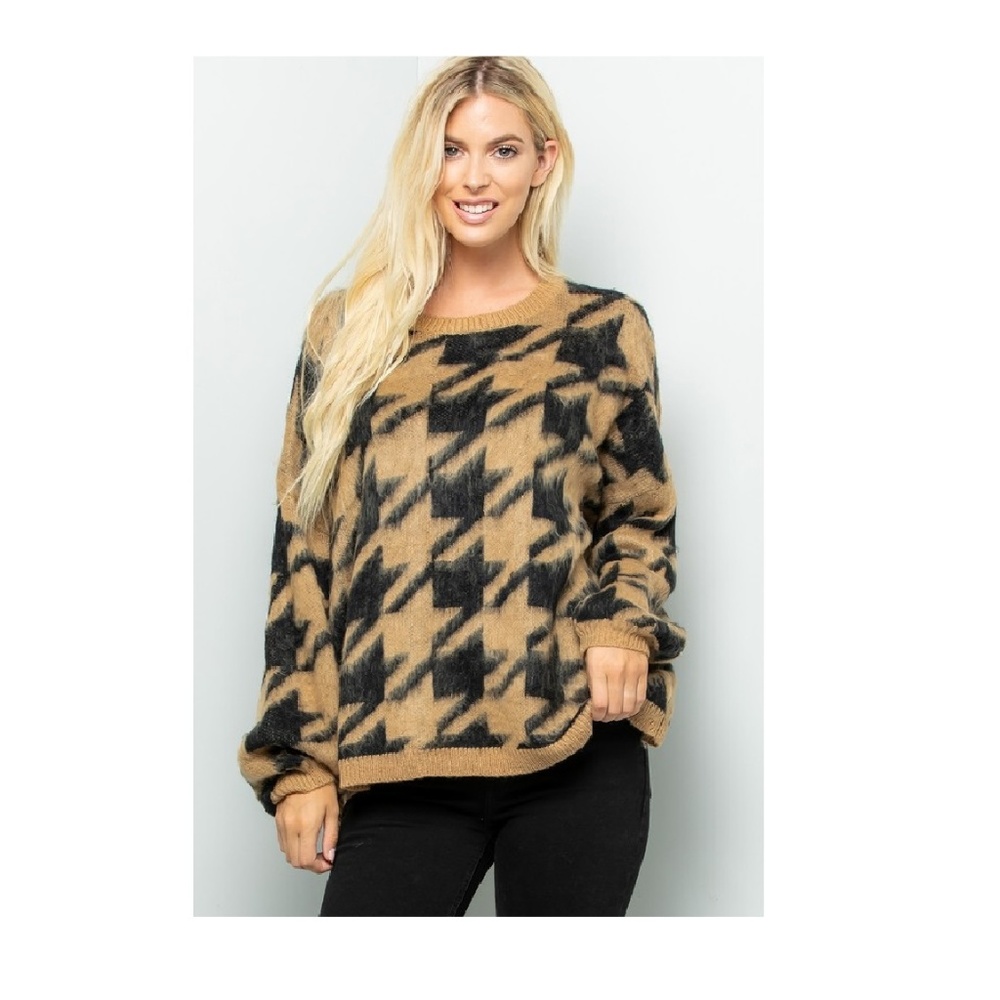 Houndstooth Soft Knit Round Neck Sweater Black/Tan - Picture 6 of 7